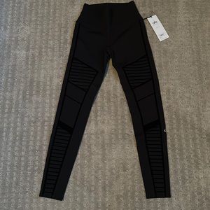 Alo yoga leggings